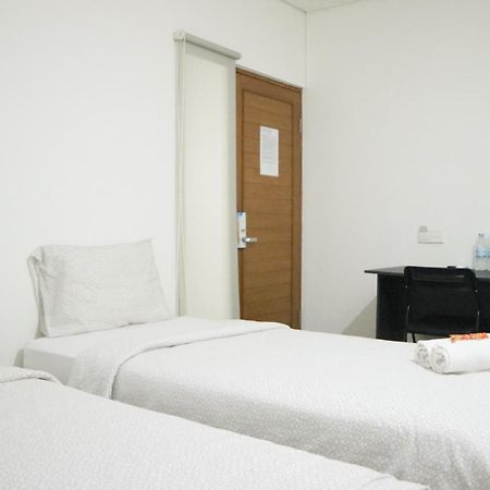 Proven Living Hotel Bandung Buitenkant foto