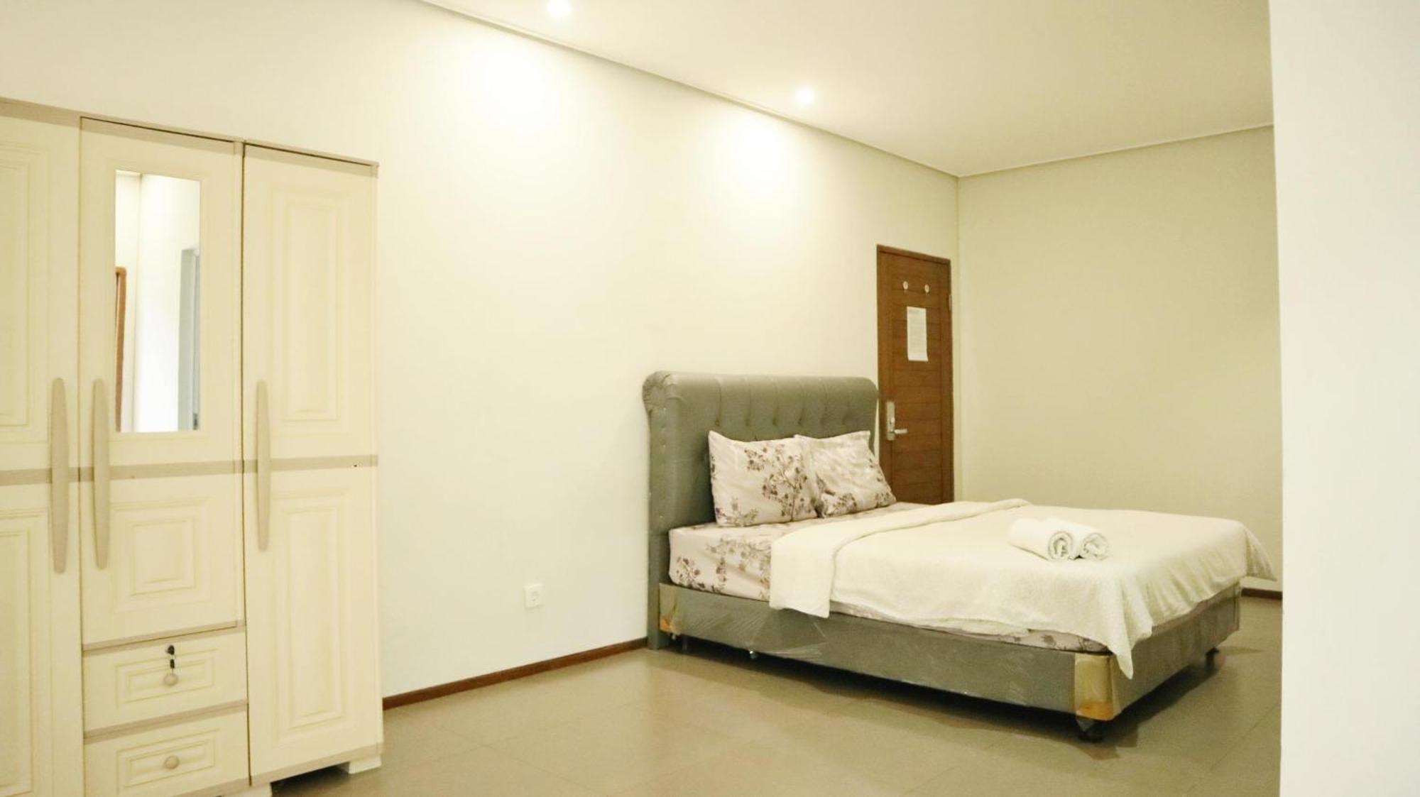 Proven Living Hotel Bandung Buitenkant foto